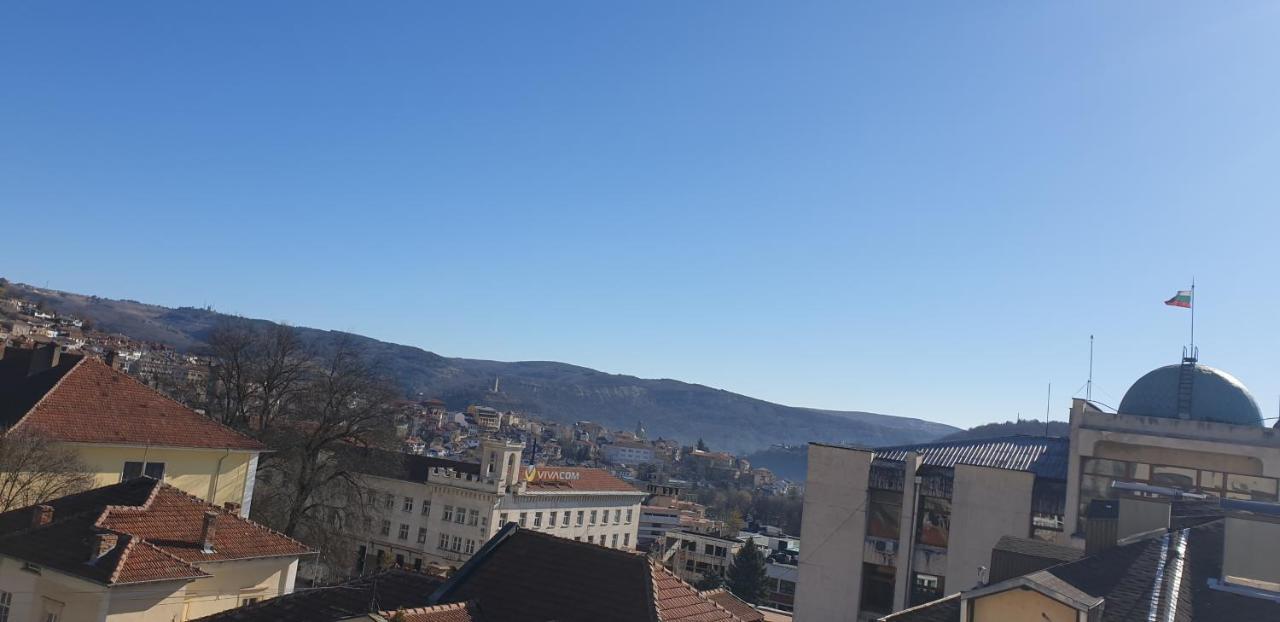 Priyateli - Friends Veliko Tărnovo