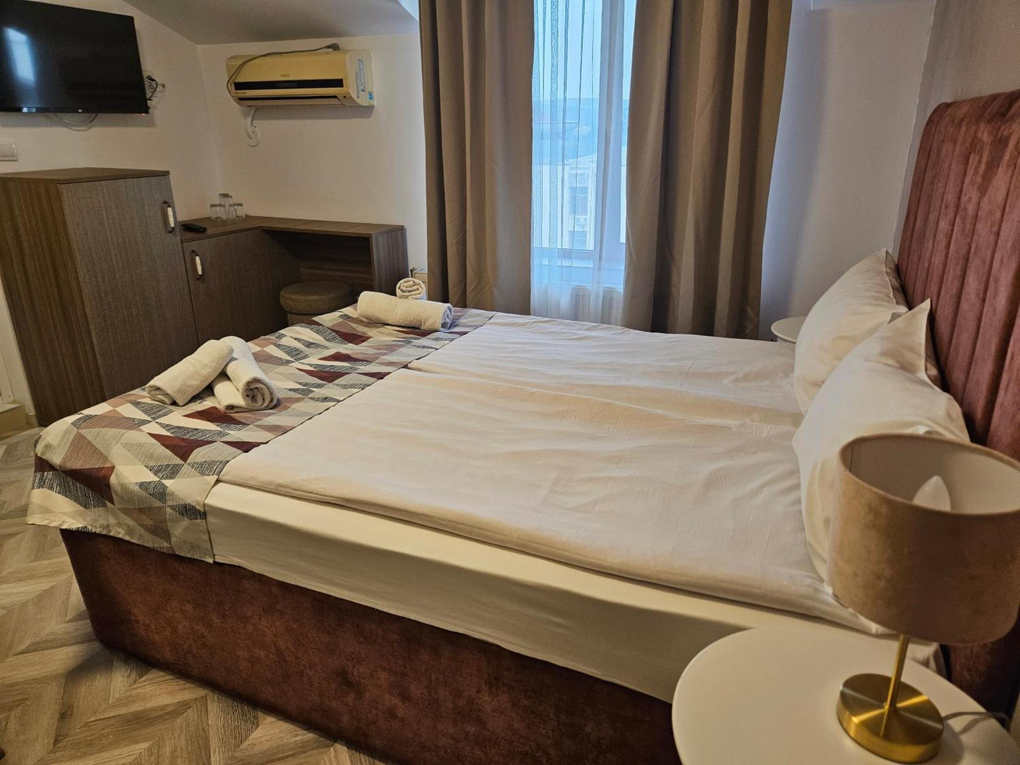 Hotel Priyateli - Friends 2*